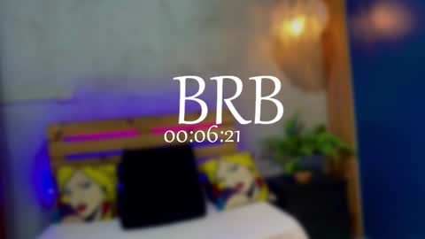 Niky online show from September 2025 01:11:02 PM