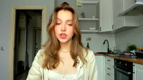 Veronica online show from February 2025 10:55:02 AM