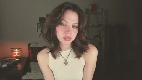 Snapshot of niky_jess chatting on May 2026 06:37:01 PM Veronica online show from May 2026 06:37:01 PM