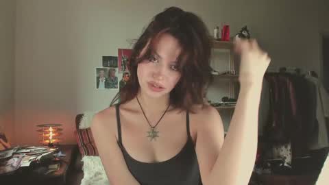 Snapshot of niky_jess chatting on May 2026 10:22:02 AM Veronica online show from May 2026 10:22:02 AM