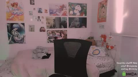 Nikylaine online show from December 2025 02:34:02 PM