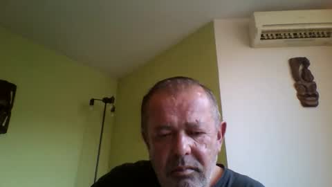 Snapshot of nikyo419 chatting on May 2026 04:19:02 AM nikyo419 online show from May 2026 04:19:02 AM