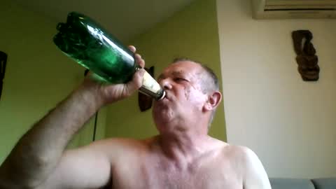 Snapshot of nikyo419 chatting on August 2026 04:04:01 AM nikyo419 online show from August 2026 04:04:01 AM