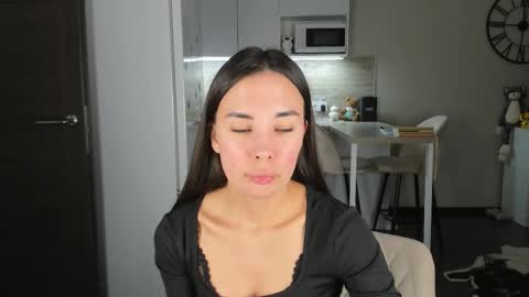 Bella online show from March 2026 09:16:02 PM