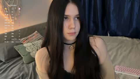 Jennet online show from December 2024 03:44:01 PM