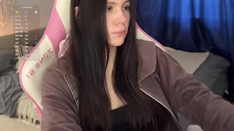 Jennet online show from March 2025 02:18:01 PM