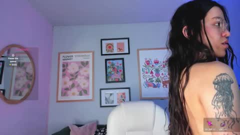 Nina online show from February 2025 03:10:02 AM