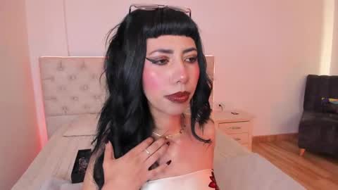 Snapshot of nina_fooxxx1 chatting on April 2026 02:30:01 PM Nina Fox online show from April 2026 02:30:01 PM