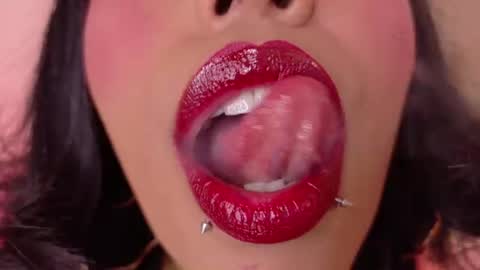 Snapshot of nina_fooxxx1 chatting on July 2026 12:06:02 AM Nina Fox online show from July 2026 12:06:02 AM