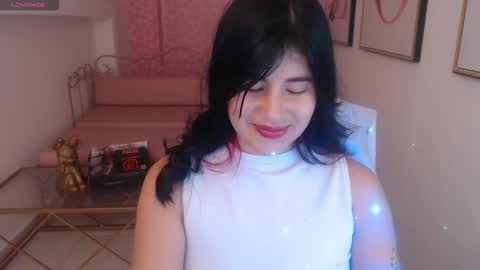 Nina online show from February 2026 12:45:02 PM