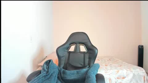  Nina  online show from February 2026 08:25:02 PM