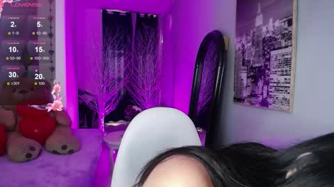 Nina online show from March 2026 12:30:02 PM