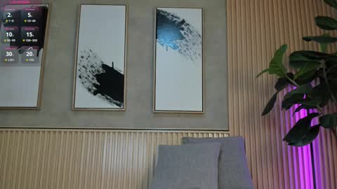 Snapshot of nina_soul chatting on November 2025 12:31:02 PM NINA online show from November 2025 12:31:02 PM