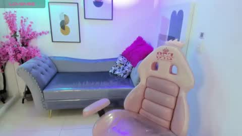 Snapshot of nina_willyams chatting on February 2026 03:35:02 AM Nina online show from February 2026 03:35:02 AM