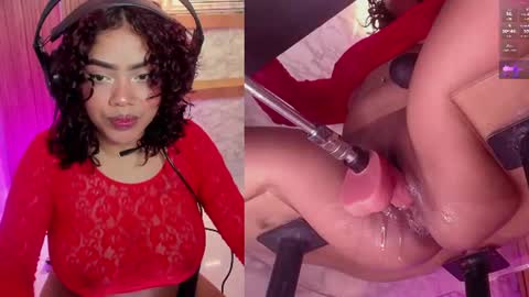 Snapshot of ninacapelli chatting on June 2026 05:49:02 AM Valentina online show from June 2026 05:49:02 AM
