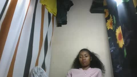 ninaeaa online show from November 2025 05:39:02 AM