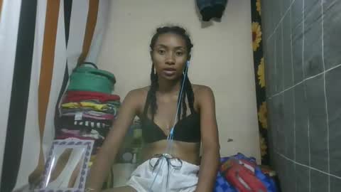 ninaeaa online show from February 2026 07:56:02 PM