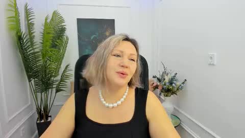 ninastarle online show from January 2026 04:36:01 AM