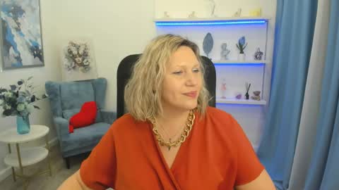 ninastarle online show from April 2026 06:10:01 PM