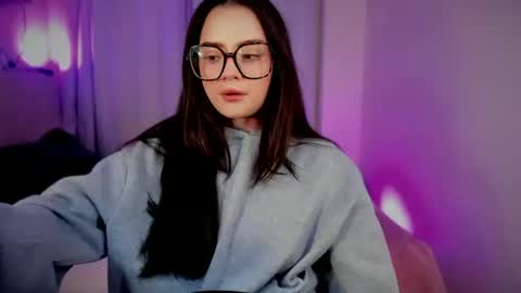 Snapshot of ninavolkov chatting on October 2025 10:21:02 PM ninavolkov online show from October 2025 10:21:02 PM