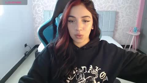 Snapshot of ninfa_ch chatting on December 2024 11:25:02 AM Ninfa  online show from December 2024 11:25:02 AM