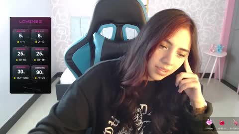 Snapshot of ninfa_ch chatting on December 2024 03:01:01 PM Ninfa  online show from December 2024 03:01:01 PM