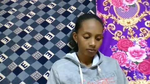 Snapshot of ninie246746 chatting on June 2026 10:37:02 AM ninie246746 online show from June 2026 10:37:02 AM