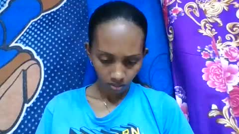 Snapshot of ninie246746 chatting on July 2026 07:01:02 AM ninie246746 online show from July 2026 07:01:02 AM