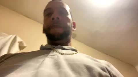 Snapshot of ninolindo919 chatting on November 2025 04:22:02 AM ninolindo919 online show from November 2025 04:22:02 AM