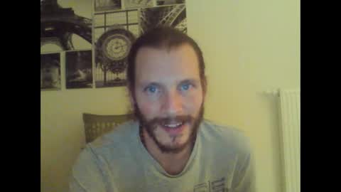 Snapshot of nitai84 chatting on December 2024 10:12:01 PM Nitai online show from December 2024 10:12:01 PM