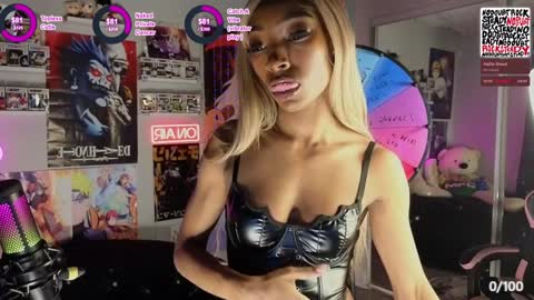 NIVIA WOLFE online show from December 2024 03:50:02 AM