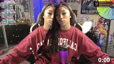 NIVIA WOLFE online show from December 2025 12:47:02 PM