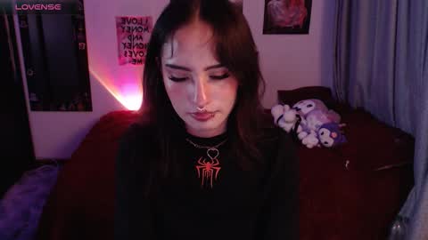 Nixxie  online show from October 2025 10:43:02 PM