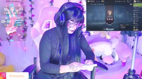 Nixy Sama online show from November 2025 10:48:01 PM