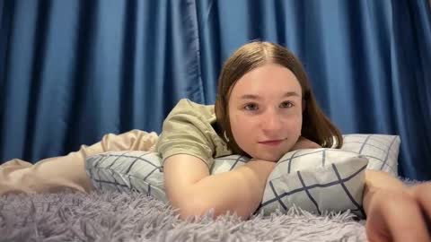 Tears Lora online show from November 2025 03:39:02 AM