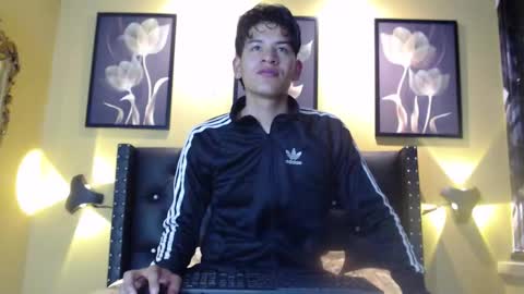 Snapshot of noa11_ chatting on November 2025 04:28:02 PM noa11_ online show from November 2025 04:28:02 PM