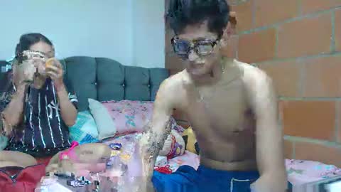 Snapshot of noa_arez chatting on November 2025 09:52:01 AM NoaandArez online show from November 2025 09:52:01 AM