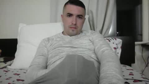 Snapshot of noah90911 chatting on December 2024 11:05:01 PM Noah online show from December 2024 11:05:01 PM