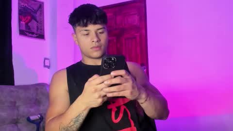 noah_223 online show from February 2026 03:23:01 AM