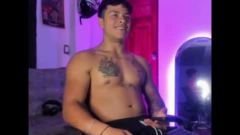 noah_223 online show from April 2026 04:06:01 AM