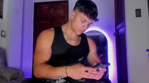 Snapshot of noah_223 chatting on June 2026 04:17:02 AM noah_223 online show from June 2026 04:17:02 AM