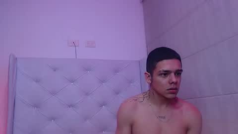 Zoe  online show from December 2025 05:45:02 AM