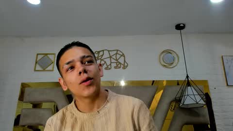 Zoe  online show from February 2026 12:17:02 PM