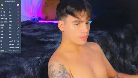 NOAH  online show from October 2025 02:12:01 AM