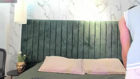 noah_dupont_ online show from February 2026 11:36:02 AM