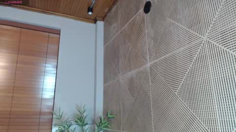 noah_dupont_ online show from February 2026 12:01:02 PM