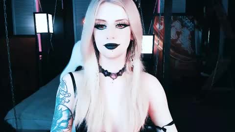 REAL name LiaDM are always open online show from February 2025 02:28:02 AM