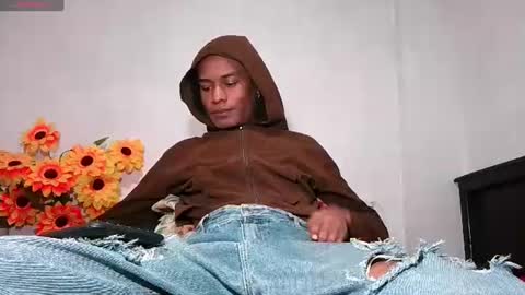 Noah Millers online show from July 2026 06:44:01 AM