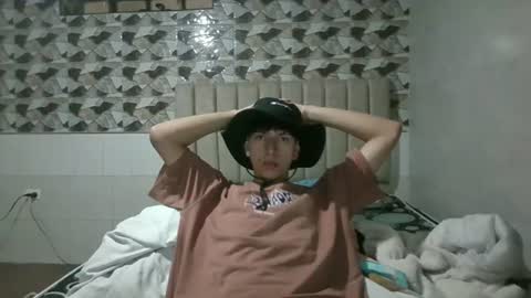 Snapshot of noah_mod chatting on June 2026 01:39:01 AM noah_mod online show from June 2026 01:39:01 AM