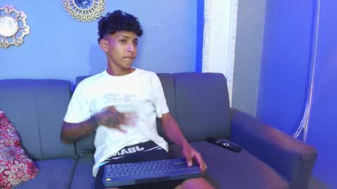 NOAH SMITH online show from February 2026 11:38:01 PM